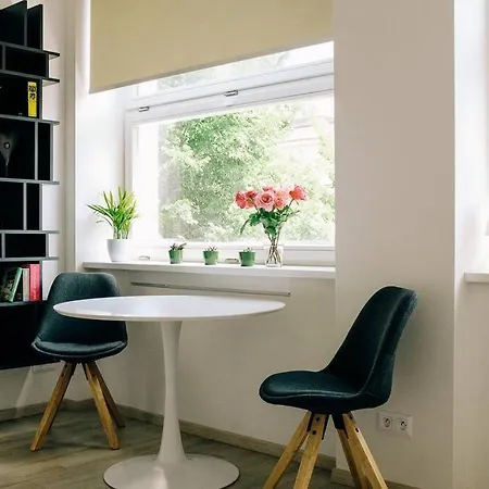 New In Quiet Part Of The Center Appartement *