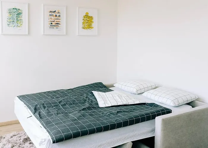 Διαμέρισμα New In Quiet Part Of The Center Μπρατισλάβα