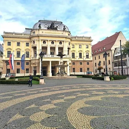 דירה New In Quiet Part Of The Center